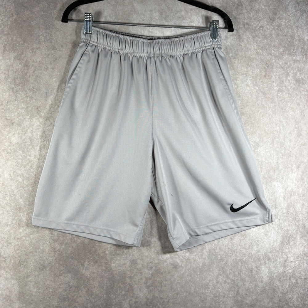 Nike Shorts‎ Mens Medium Gray Dri-FIT Athletic Performance Swoosh Gym Running